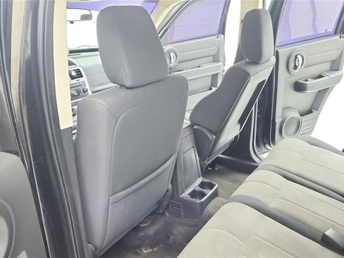 Used 2008 Dodge Nitro SXT image 21