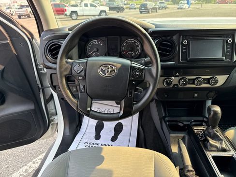 Used 2019 Toyota Tacoma SR w/ SR Convenience Package AWD/4WD image 14