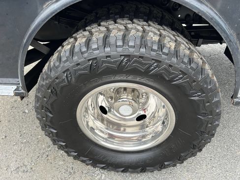 Used 2015 Ford F350 XL w/ Power Equipment Group AWD/4WD image 12