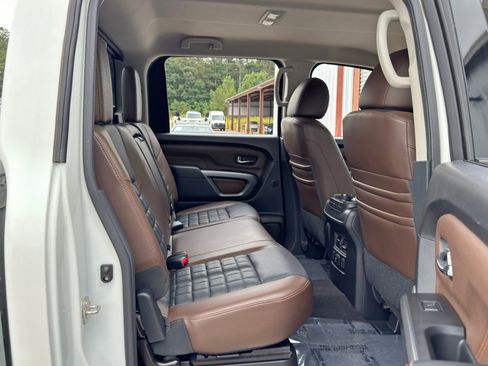 Used 2016 Nissan Titan Platinum Reserve image 38