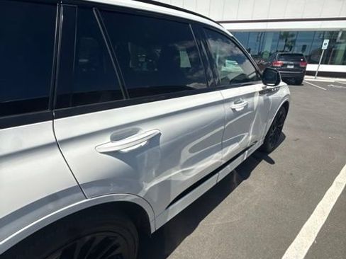 Used 2024 Lincoln Aviator Reserve w/ Jet Package RWD image 4