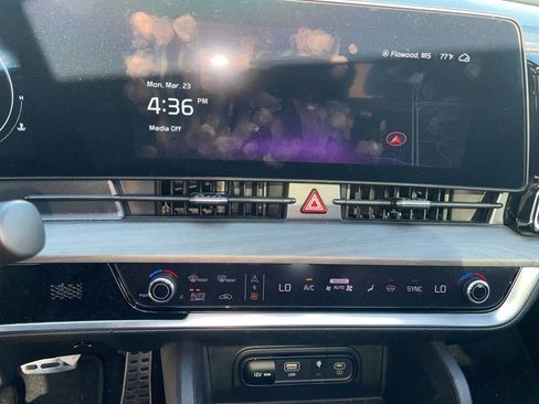 Used 2024 Kia Sportage X-Pro image 18