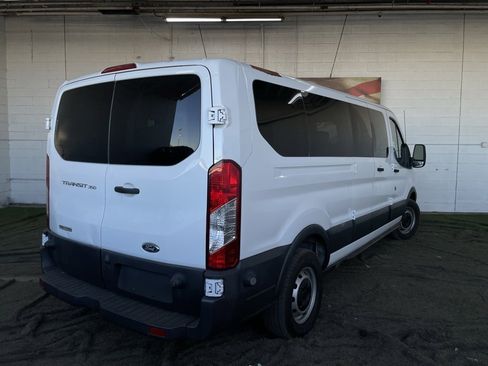 Used 2016 Ford Transit 350 XL image 8