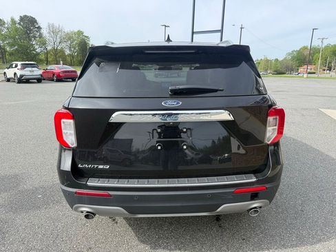 Used 2023 Ford Explorer Limited image 7