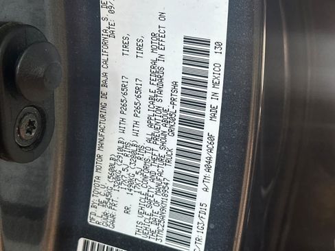 Used 2019 Toyota Tacoma TRD Sport AWD/4WD image 29