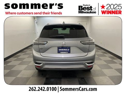 Used 2023 Buick Envision Avenir AWD/4WD image 4