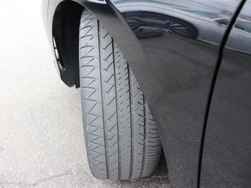 Used 2024 Hyundai Elantra Limited image 58