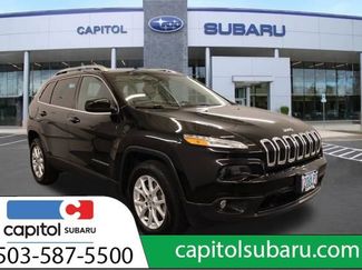 Used 2018 Jeep Cherokee Latitude video 1