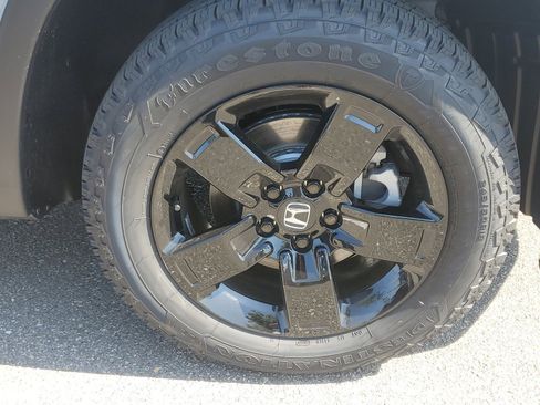 New 2026 Honda Ridgeline Black Edition image 10