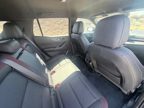 Used 2025 Chevrolet Equinox RS AWD/4WD image 28