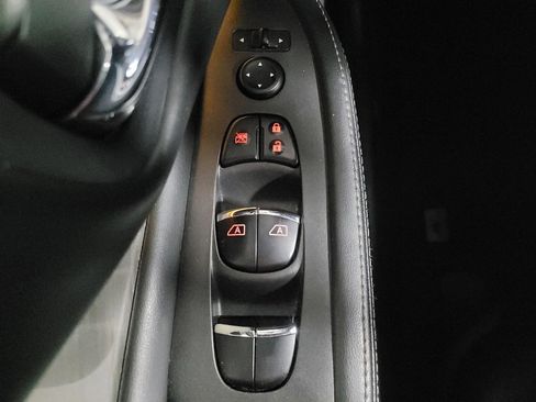 Used 2018 Nissan Murano Platinum image 27