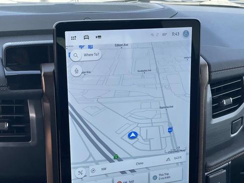 Certified 2022 Ford F150 Lightning Lariat image 11