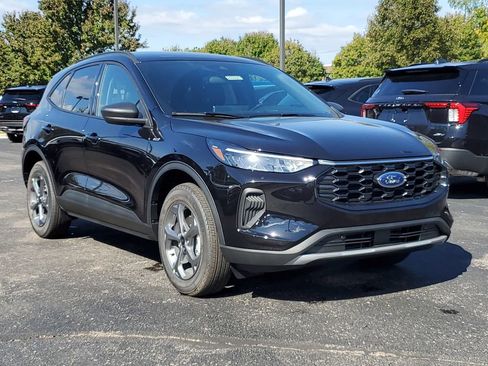 New 2026 Ford Escape ST-Line w/ Tech Pack #1 image 3