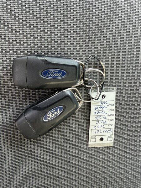 Used 2022 Ford F250 XL w/ Power Equipment Group AWD/4WD image 17