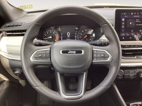 Used 2024 Jeep Compass Limited AWD/4WD image 16