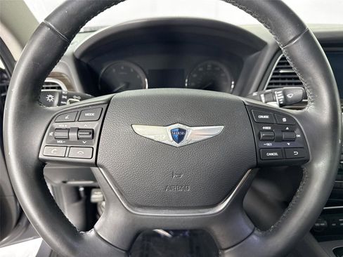 Used 2016 Hyundai Genesis 3.8 image 16