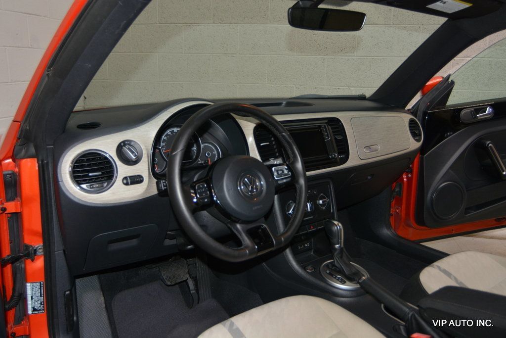Used 2018 Volkswagen Beetle 2.0T Coast FWD image 9
