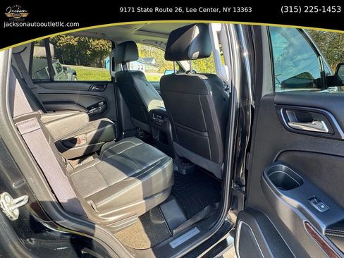 Used 2017 GMC Yukon SLT w/ Open Road Package image 17