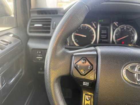 Certified 2020 Toyota 4Runner TRD Off-Road Premium image 22