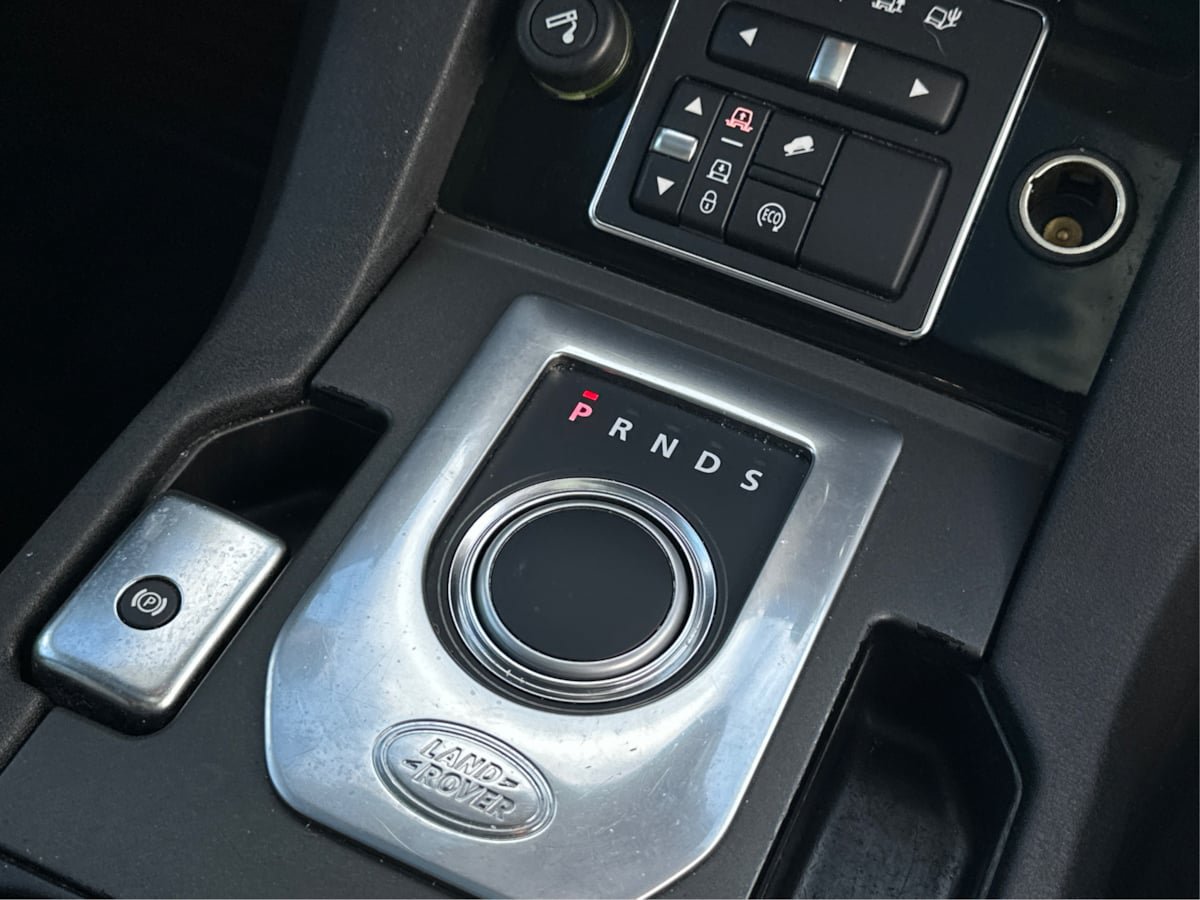 Used 2015 Land Rover LR4 HSE LUX AWD/4WD image 22
