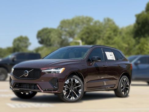 New 2026 Volvo XC60 T8 Plus w/ Protection Package Premier AWD/4WD image 2