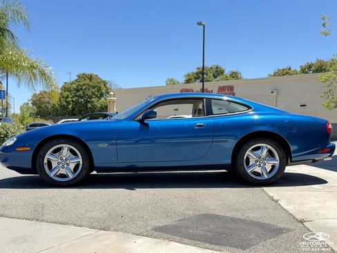 Used 1998 Jaguar XK8 Coupe RWD image 7
