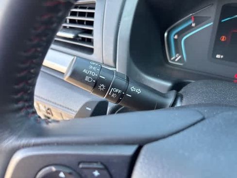 Used 2023 Honda Odyssey Sport image 15