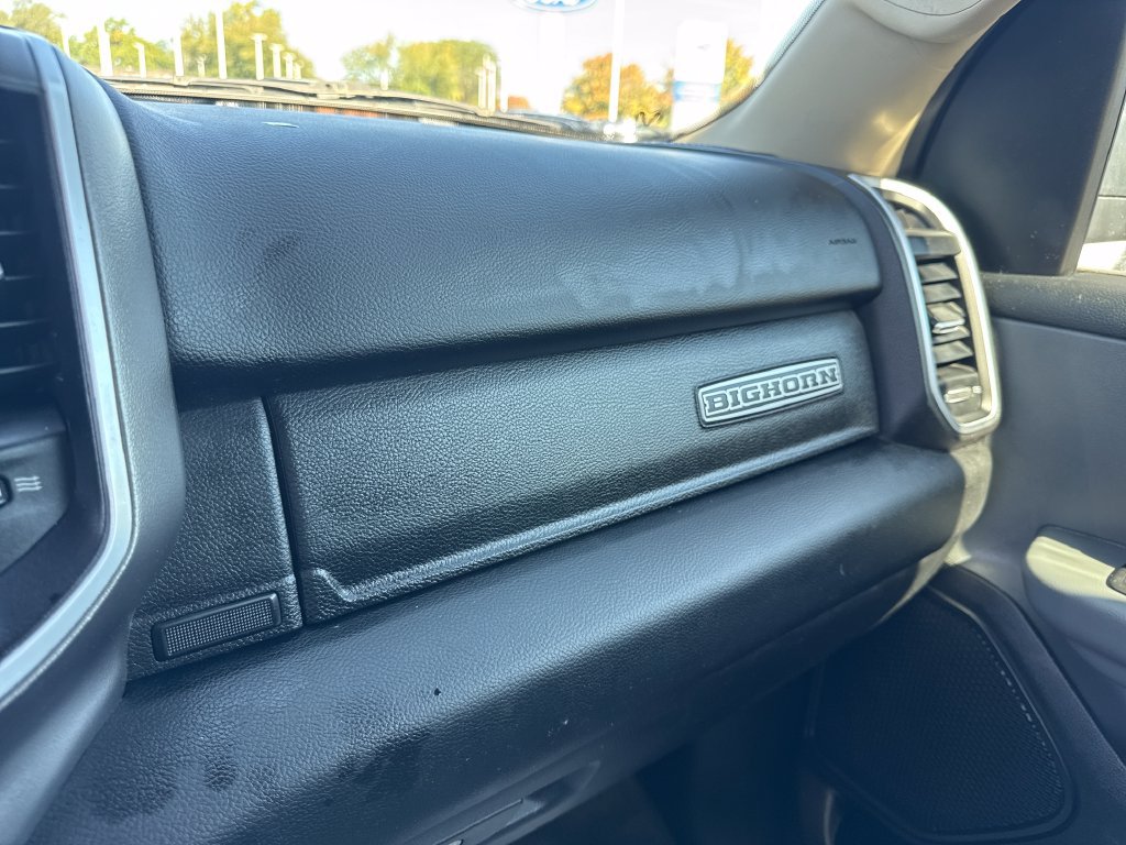 Used 2020 RAM 1500 Big Horn AWD/4WD image 40