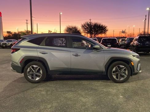 Used 2025 Hyundai Tucson SEL image 4