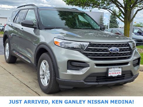Used 2020 Ford Explorer XLT w/ Comfort Package AWD/4WD image 1