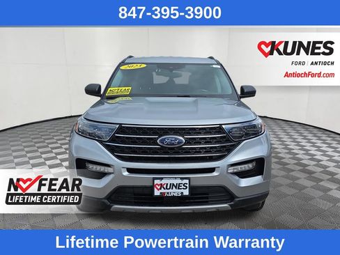 Used 2023 Ford Explorer XLT w/ Equipment Group 202A AWD/4WD image 2
