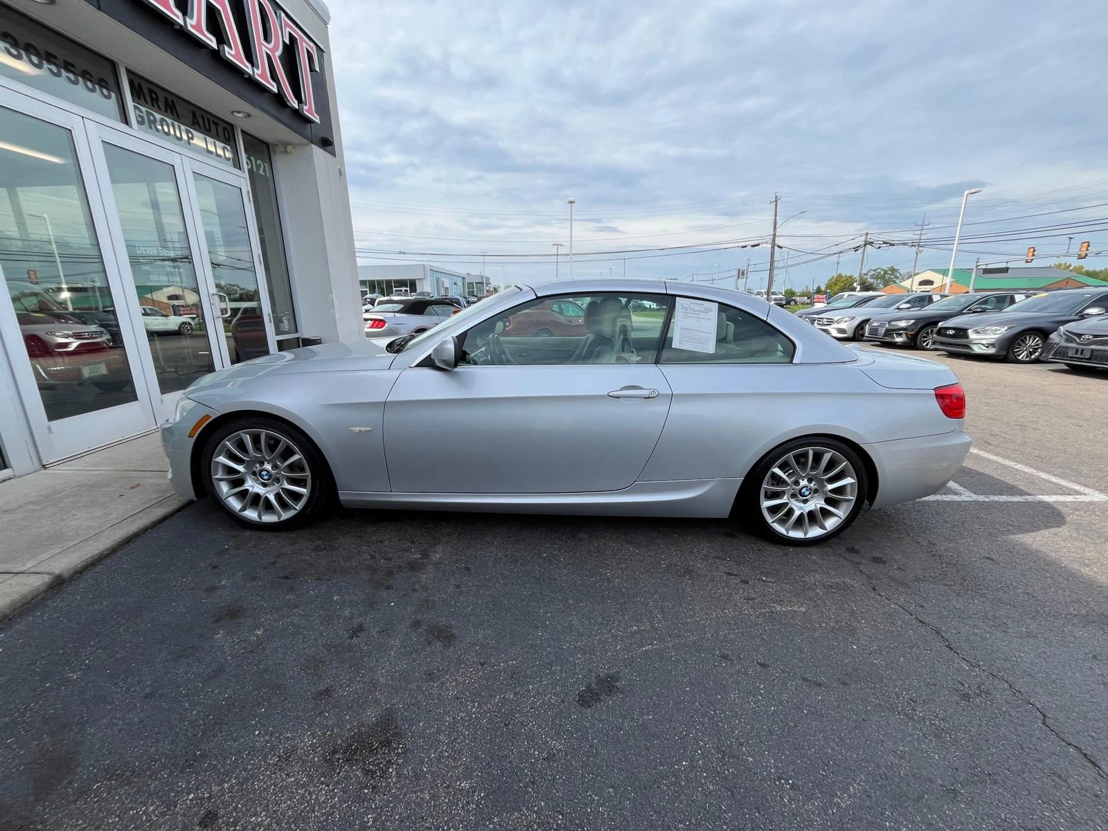 Used 2013 BMW 328i Convertible w/ M Sport Pkg RWD image 13