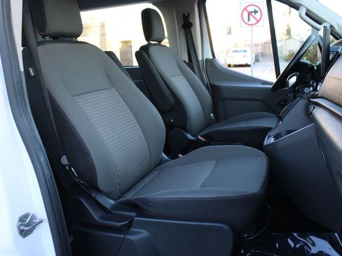 Used 2023 Ford Transit 350 XLT image 31