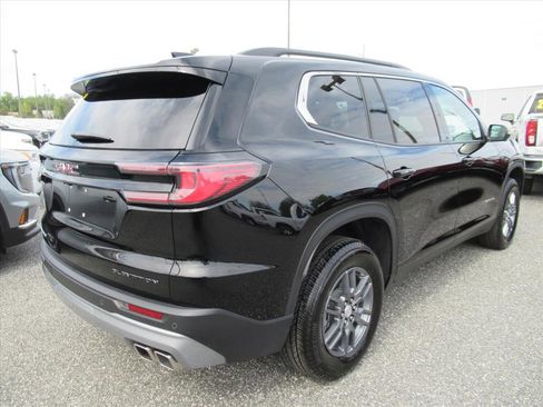 Used 2025 GMC Acadia Elevation image 7