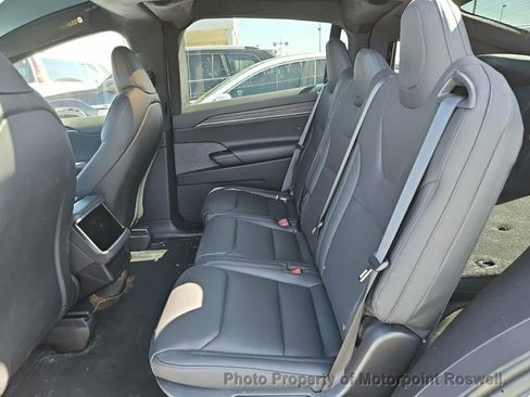 Used 2025 Tesla Model X AWD/4WD image 7