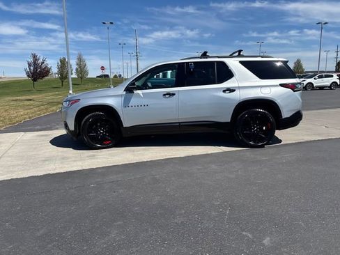 Used 2021 Chevrolet Traverse Premier w/ Redline Edition AWD/4WD image 6