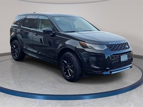 Used 2025 Land Rover Discovery Sport S image 3