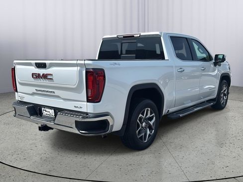 Used 2022 GMC Sierra 1500 SLT w/ SLT Convenience Package AWD/4WD image 5