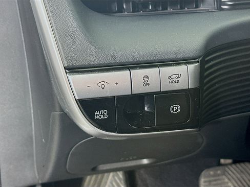 Used 2024 Hyundai Ioniq 5 SEL RWD image 17