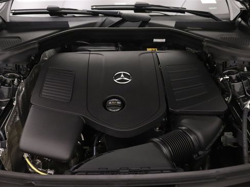 New 2026 Mercedes-Benz GLC 300 image 11