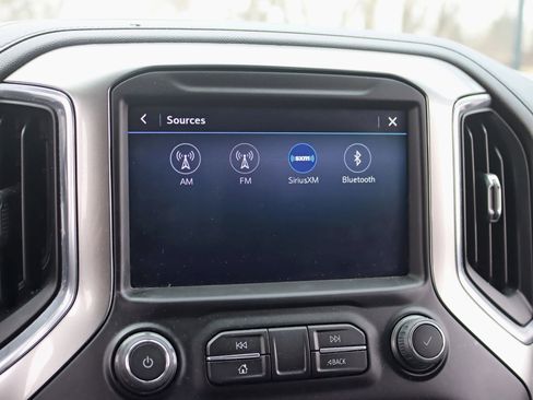 Used 2021 Chevrolet Silverado 1500 RST image 22