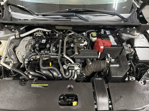 Used 2021 Nissan Sentra SV FWD image 24