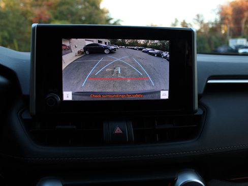 Used 2023 Toyota RAV4 XLE image 13