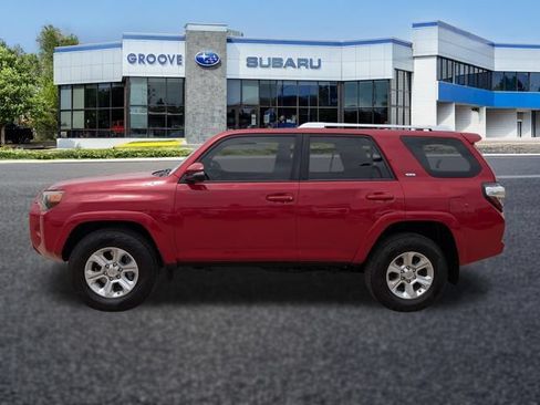 Used 2017 Toyota 4Runner SR5 Premium AWD/4WD image 6