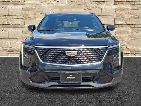 Used 2024 Cadillac XT4 Premium Luxury AWD/4WD image 5