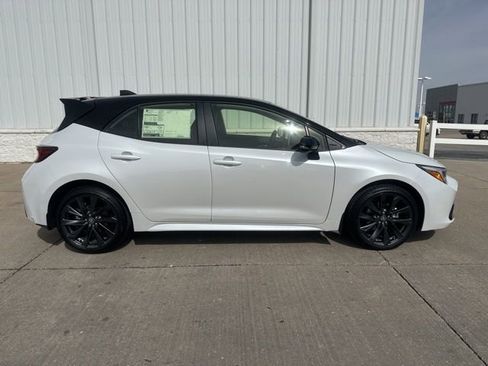 New 2026 Toyota Corolla XSE image 7