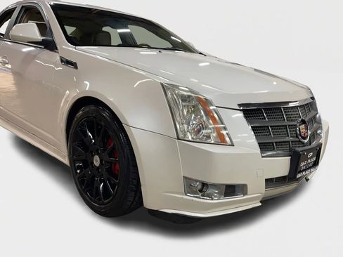 Used 2011 Cadillac CTS Premium image 8