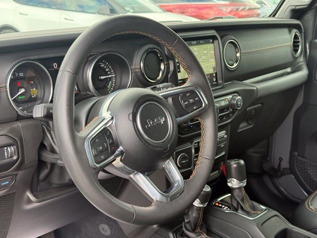 Used 2023 Jeep Wrangler Unlimited Sahara AWD/4WD image 12