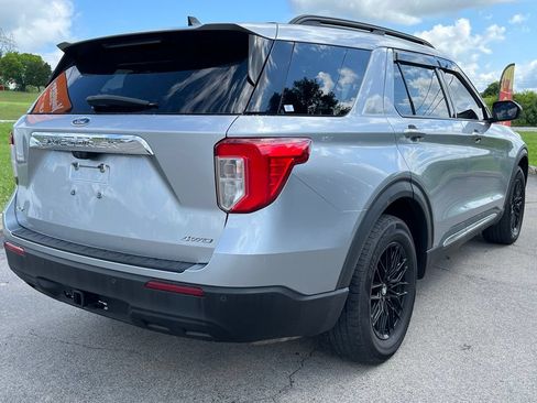 Used 2021 Ford Explorer XLT w/ Class III Trailer Tow Package AWD/4WD image 9