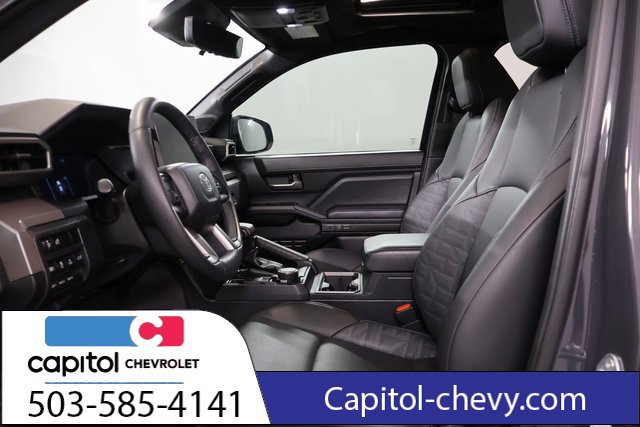 Used 2024 Toyota Tacoma TRD Sport w/ TRD Sport Premium Package AWD/4WD image 12
